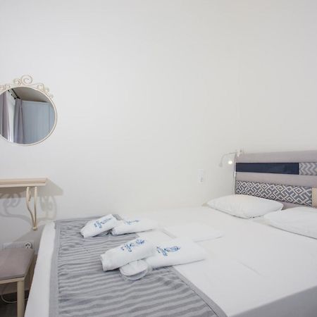 Amphitrite Apartments Szkírosz Kültér fotó