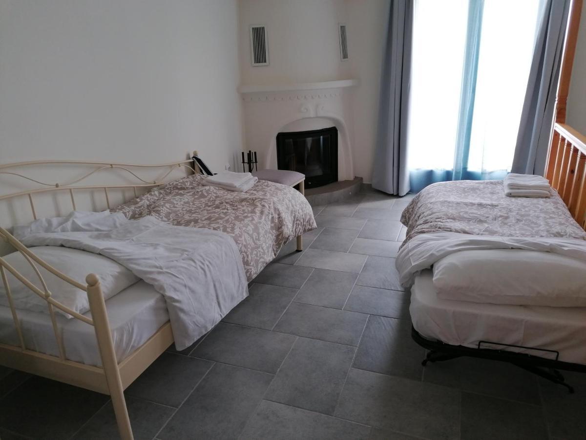Amphitrite Apartments Szkírosz Kültér fotó