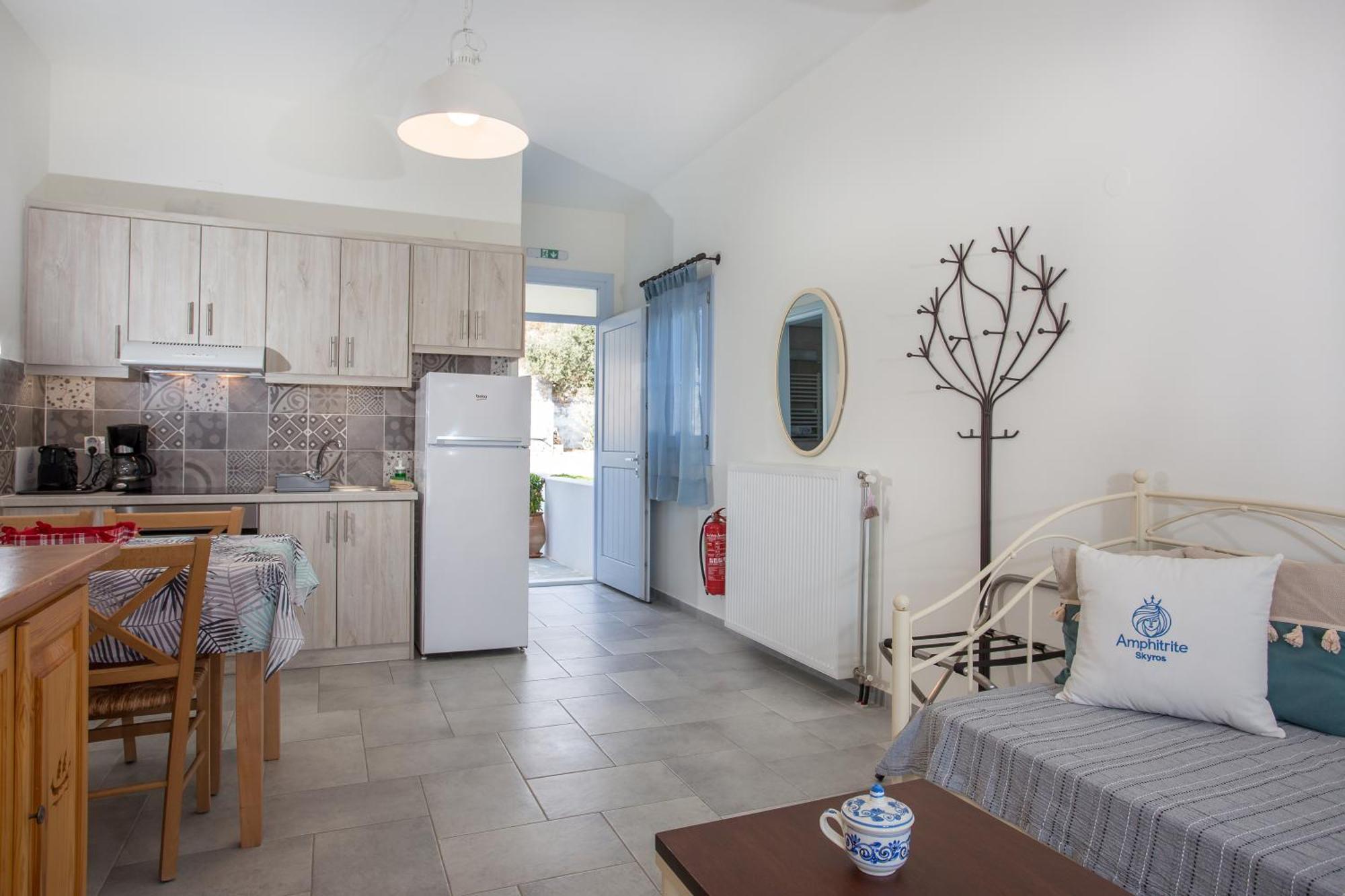 Amphitrite Apartments Szkírosz Kültér fotó
