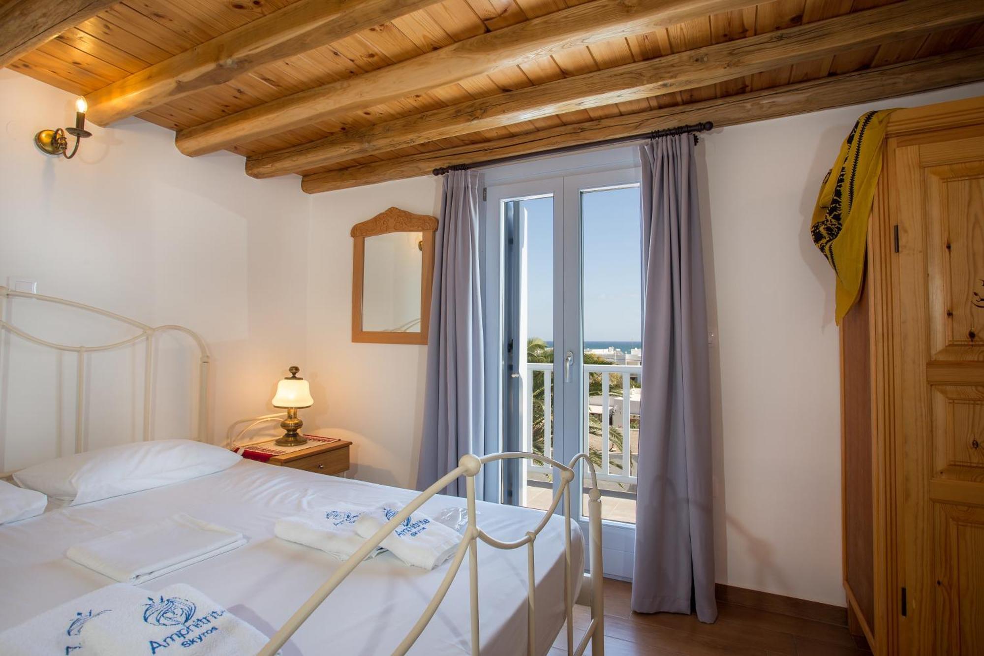 Amphitrite Apartments Szkírosz Kültér fotó